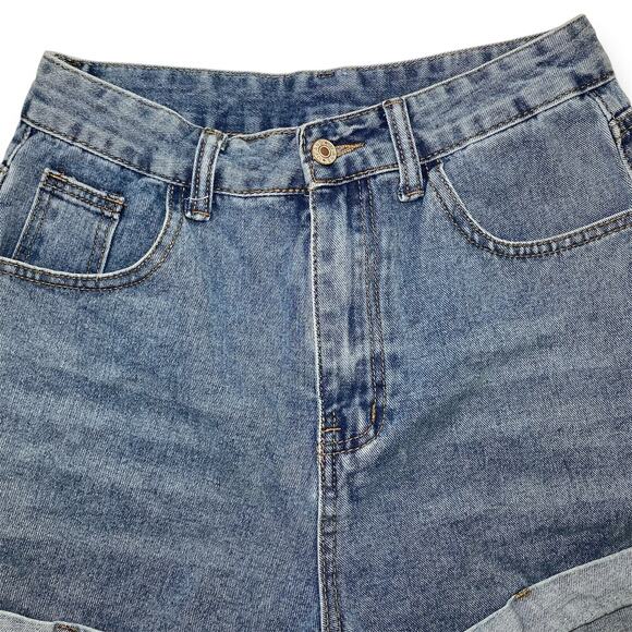 Shein Women’s Small Light Blue Wash Rolled Hem Basic Denim Shorts - Picture 3 of 6
